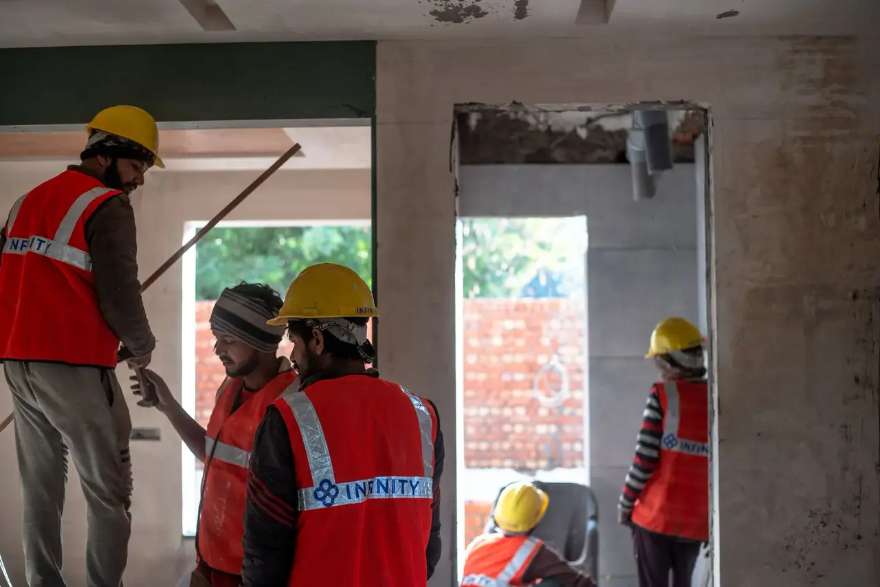 Google Ads para Construtora na Zona Leste de São Paulo: Por Que Anunciar Regional Custa Menos