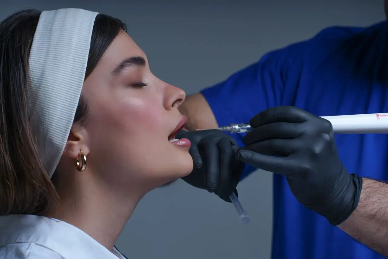 Google Ads ou Meta Ads para Clínica de Estética: Qual Traz Mais Cliente?